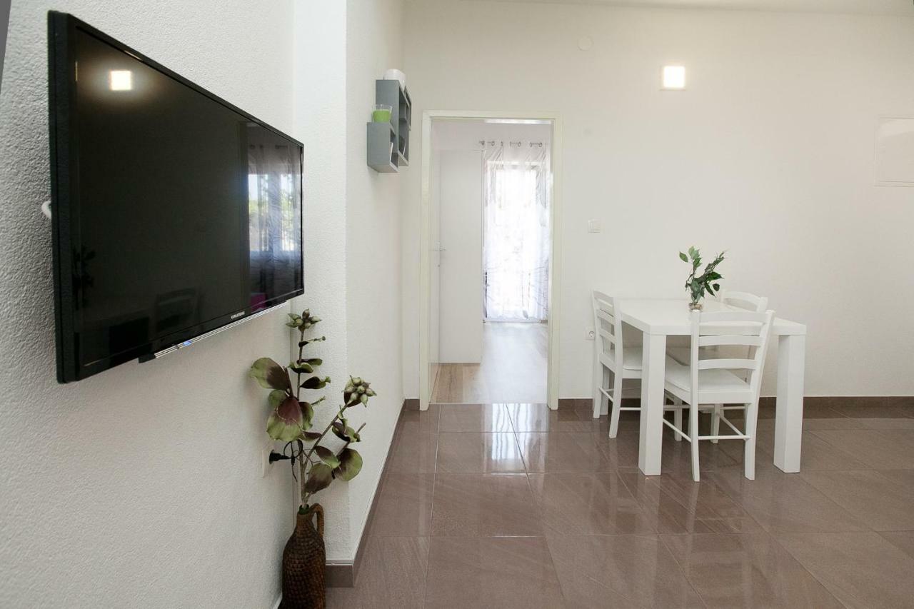 1 * Zadar