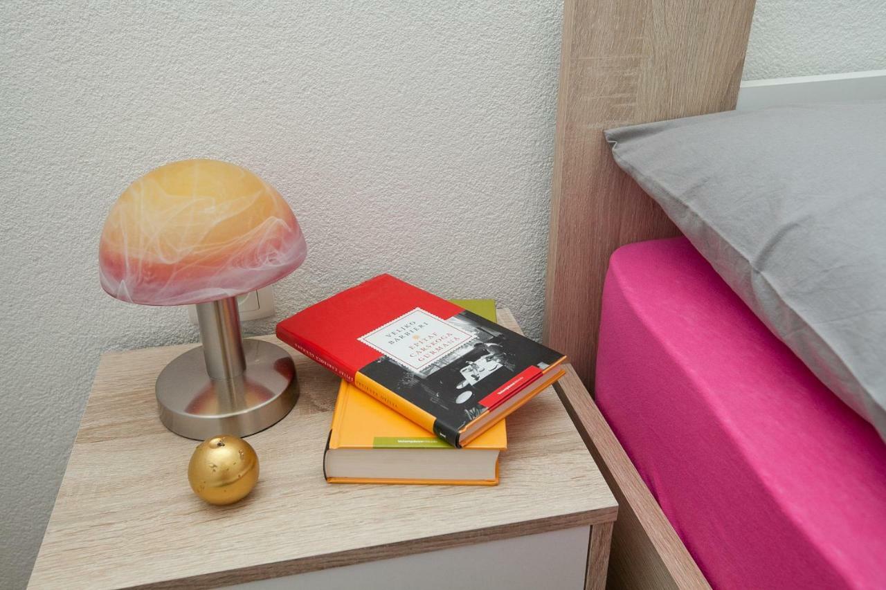 Appartement 1 *
